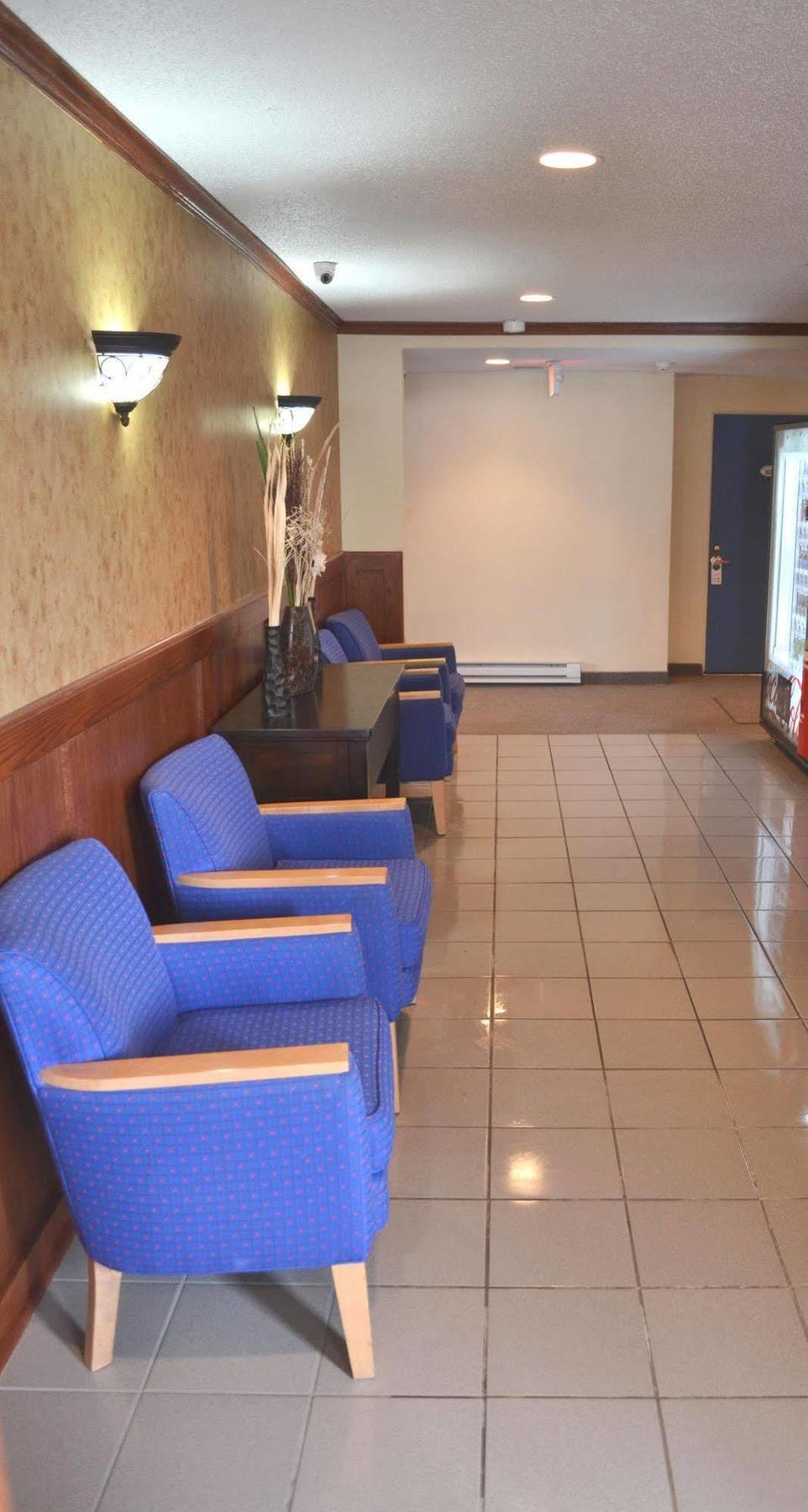 Main Street Lodge And Suites Port Huron Esterno foto
