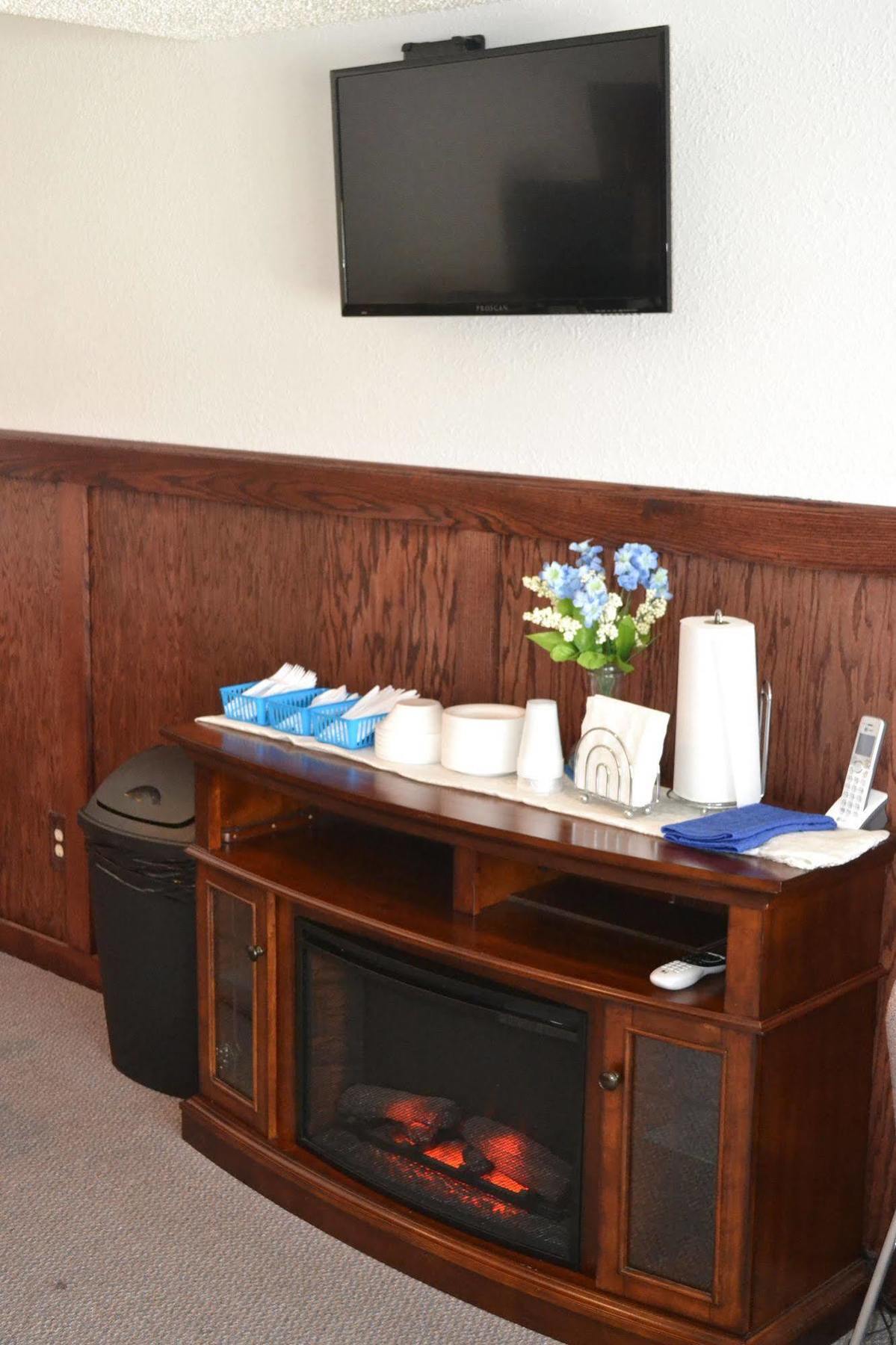 Main Street Lodge And Suites Port Huron Esterno foto