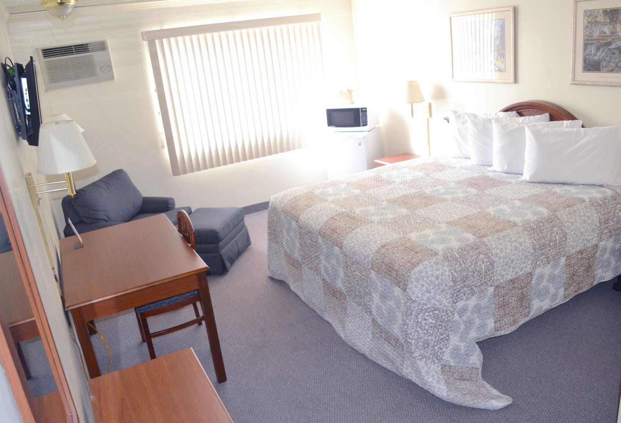 Main Street Lodge And Suites Port Huron Esterno foto